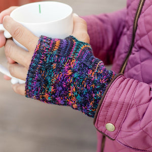 CC Touchscreen Glove w/ Cuff & Pom ( CG-6242POM )